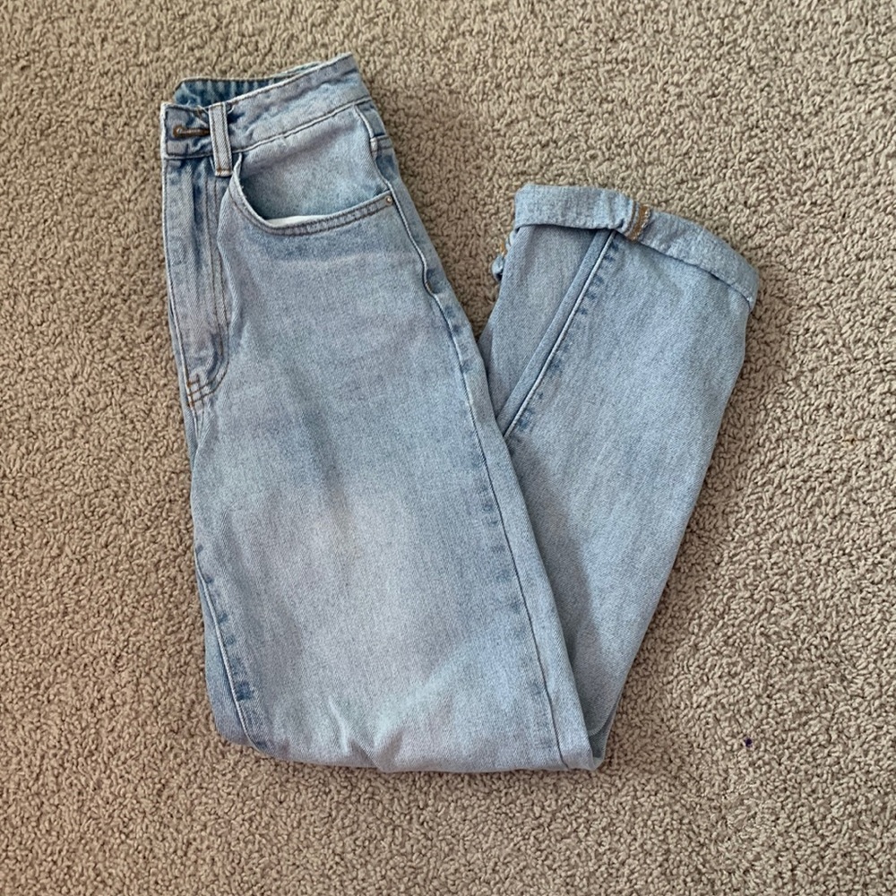 mom jeans